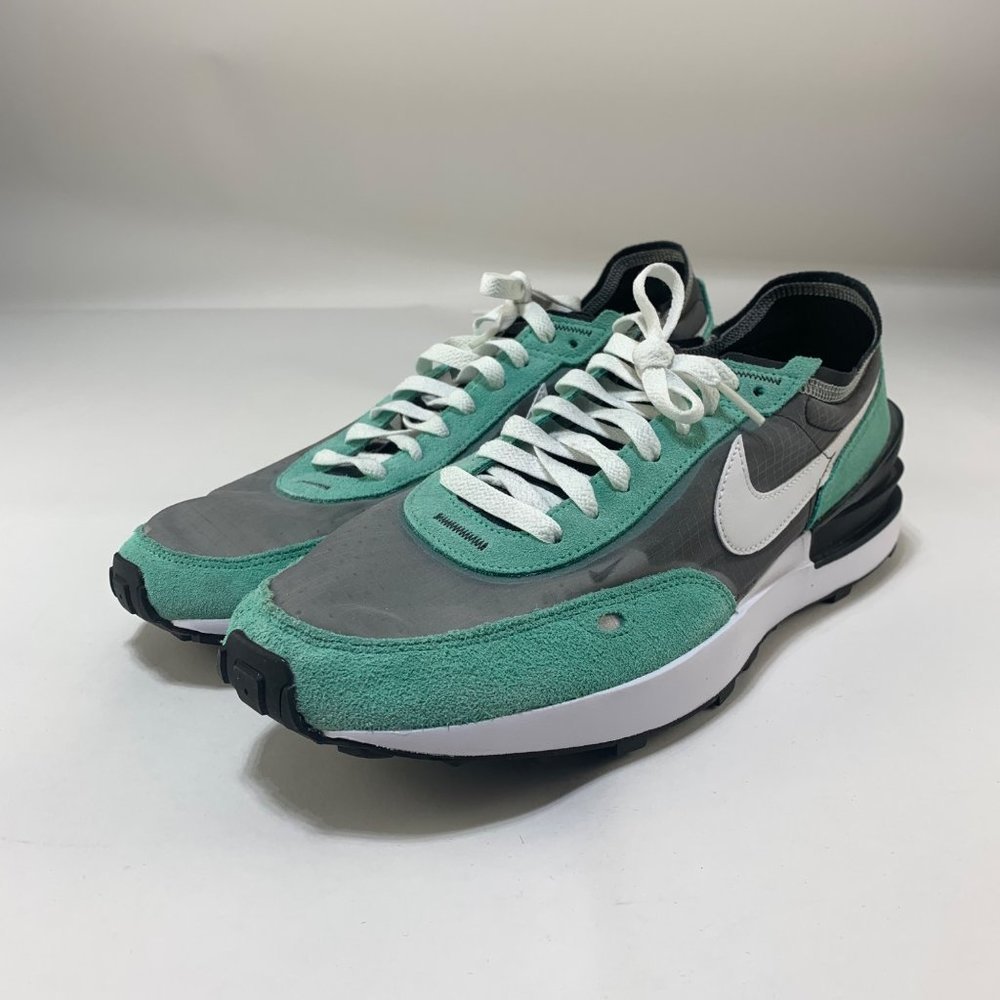 Nike Men's Green and Gray Sneakers